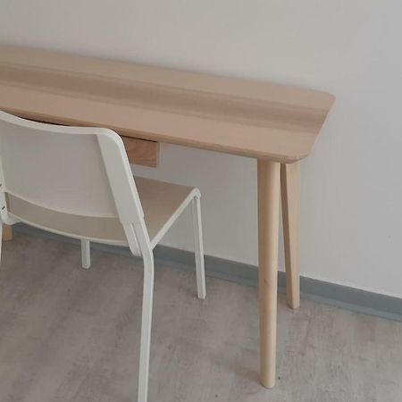 Che Grand F2 Droit Plein Centre Sweet Home Cherbourg-en-Cotentin Luaran gambar